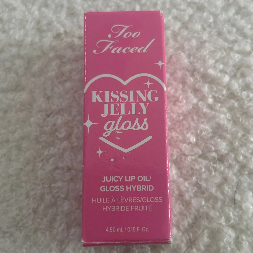 Too Faced Kissing Jelly Hydrating Lip Oil Gloss in Strawberry Frosting NEW